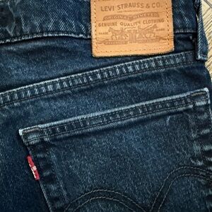 Levi’s Wedgie Straight Leg Jeans – Faded Black (W26 L26)